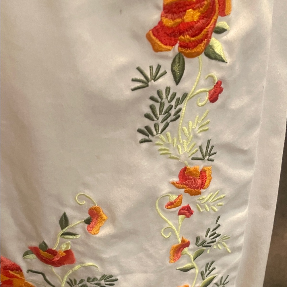 Floral Embroidered Pants